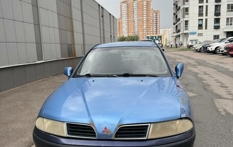Mitsubishi Carisma I, 2001 год, 90 000 рублей, 2 фотография
