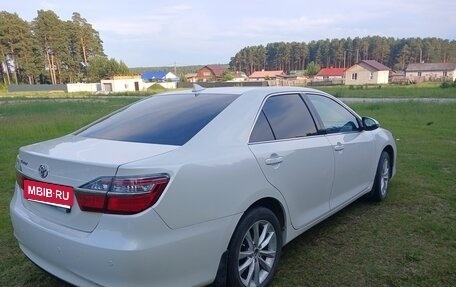 Toyota Camry, 2017 год, 2 180 000 рублей, 3 фотография