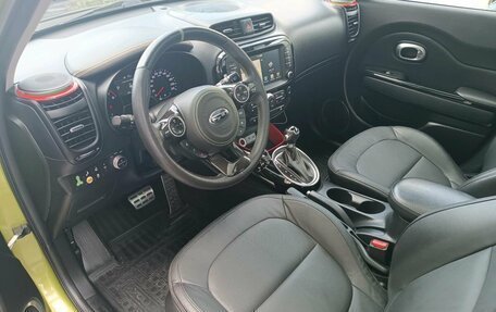 KIA Soul II рестайлинг, 2017 год, 1 650 000 рублей, 8 фотография