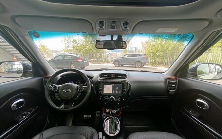 KIA Soul II рестайлинг, 2017 год, 1 650 000 рублей, 13 фотография