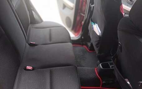 Toyota Ist II, 2004 год, 565 000 рублей, 10 фотография