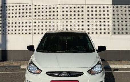 Hyundai Solaris II рестайлинг, 2011 год, 829 000 рублей, 1 фотография