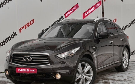 Infiniti FX II, 2012 год, 1 750 000 рублей, 1 фотография