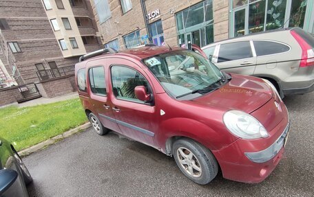 Renault Kangoo II рестайлинг, 2011 год, 901 000 рублей, 13 фотография