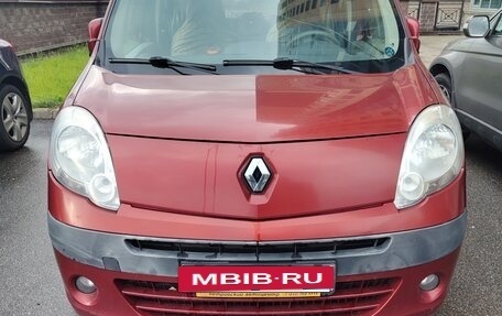 Renault Kangoo II рестайлинг, 2011 год, 901 000 рублей, 22 фотография