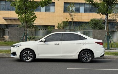 Ford Focus IV, 2022 год, 1 110 000 рублей, 3 фотография