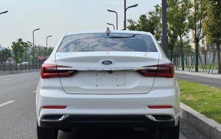 Ford Focus IV, 2022 год, 1 110 000 рублей, 5 фотография