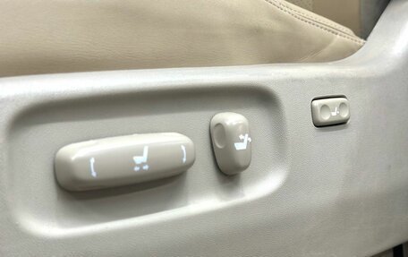 Toyota Land Cruiser Prado 120 рестайлинг, 2007 год, 2 499 900 рублей, 18 фотография