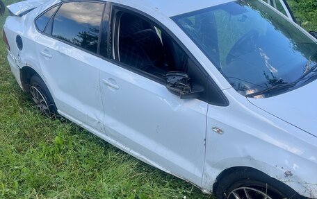 Volkswagen Polo VI (EU Market), 2017 год, 300 000 рублей, 3 фотография