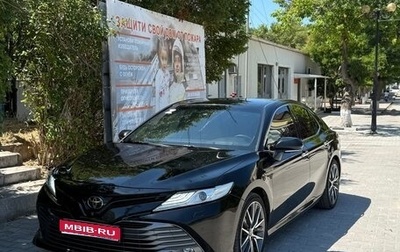 Toyota Camry, 2018 год, 2 700 000 рублей, 1 фотография