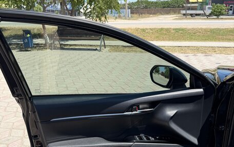 Toyota Camry, 2018 год, 2 700 000 рублей, 22 фотография
