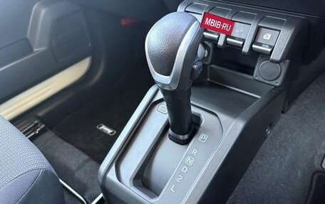 Suzuki Jimny, 2023 год, 1 200 000 рублей, 28 фотография