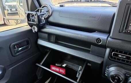 Suzuki Jimny, 2023 год, 1 200 000 рублей, 32 фотография