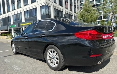 BMW 5 серия, 2018 год, 2 800 000 рублей, 8 фотография