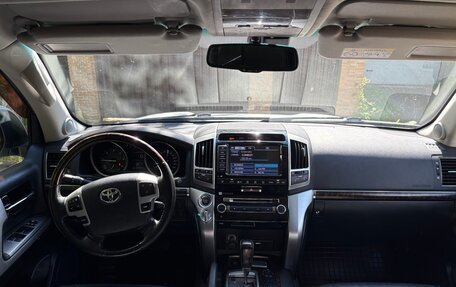Toyota Land Cruiser 200, 2013 год, 3 500 000 рублей, 8 фотография