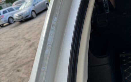 Mitsubishi Outlander III рестайлинг 3, 2014 год, 1 550 000 рублей, 15 фотография