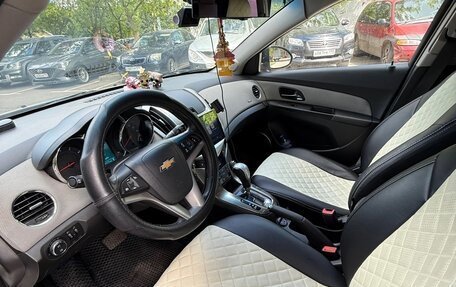 Chevrolet Cruze II, 2013 год, 800 000 рублей, 9 фотография