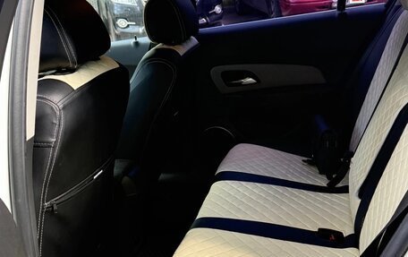 Chevrolet Cruze II, 2013 год, 800 000 рублей, 16 фотография