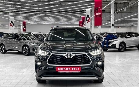 Toyota Highlander, 2024 год, 4 995 000 рублей, 2 фотография