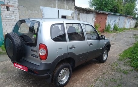 Chevrolet Niva I рестайлинг, 2014 год, 650 000 рублей, 5 фотография