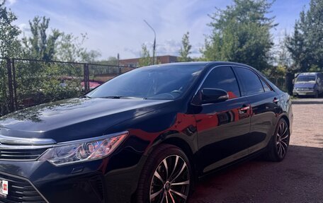 Toyota Camry, 2015 год, 2 800 000 рублей, 3 фотография