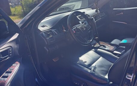 Toyota Camry, 2015 год, 2 800 000 рублей, 7 фотография
