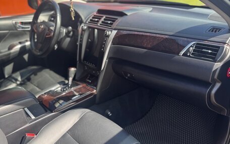 Toyota Camry, 2015 год, 2 800 000 рублей, 17 фотография