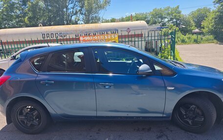 Opel Astra J, 2012 год, 710 000 рублей, 3 фотография