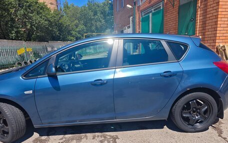 Opel Astra J, 2012 год, 710 000 рублей, 9 фотография