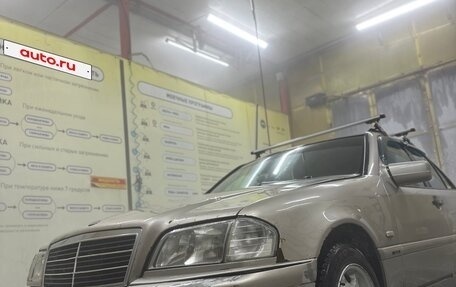 Mercedes-Benz C-Класс, 1998 год, 220 000 рублей, 3 фотография