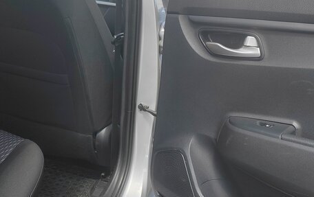 KIA Rio IV, 2019 год, 1 555 000 рублей, 10 фотография