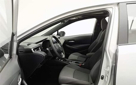Toyota Corolla, 2021 год, 1 050 000 рублей, 5 фотография