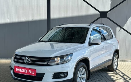 Volkswagen Tiguan I, 2012 год, 975 000 рублей, 3 фотография