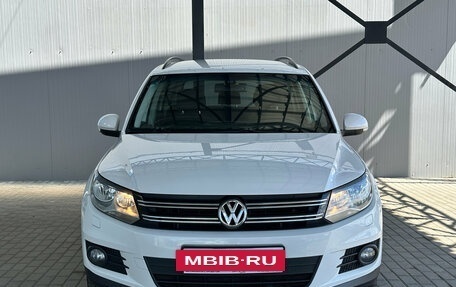 Volkswagen Tiguan I, 2012 год, 975 000 рублей, 2 фотография