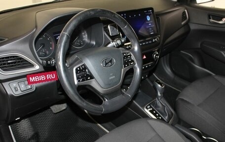 Hyundai Solaris II рестайлинг, 2017 год, 1 257 000 рублей, 9 фотография