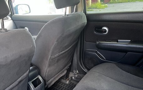 Nissan Tiida, 2011 год, 800 000 рублей, 5 фотография
