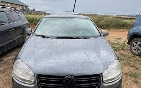 Volkswagen Jetta VI, 2008 год, 550 000 рублей, 1 фотография