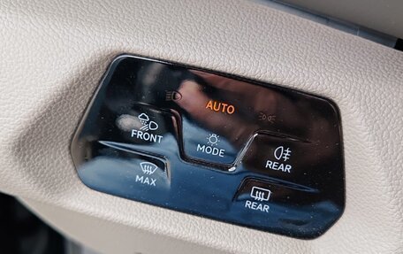 Volkswagen Multivan, 2023 год, 6 150 000 рублей, 7 фотография