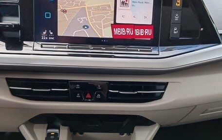 Volkswagen Multivan, 2023 год, 6 150 000 рублей, 10 фотография