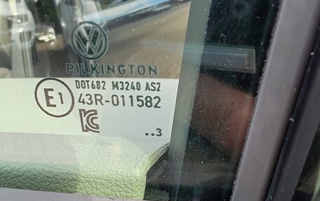 Volkswagen Multivan, 2023 год, 6 150 000 рублей, 22 фотография