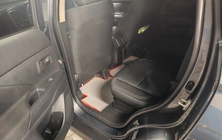Mitsubishi Outlander III рестайлинг 3, 2021 год, 2 350 000 рублей, 7 фотография