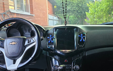 Chevrolet Cruze II, 2011 год, 550 000 рублей, 5 фотография