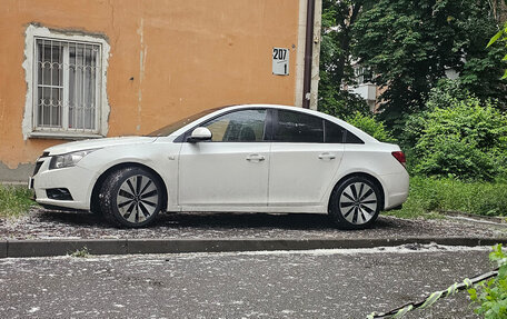 Chevrolet Cruze II, 2011 год, 550 000 рублей, 7 фотография