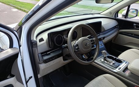 KIA Carnival, 2021 год, 3 600 000 рублей, 9 фотография