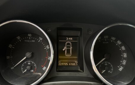 Skoda Yeti I рестайлинг, 2012 год, 850 000 рублей, 11 фотография