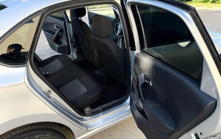 Volkswagen Polo VI (EU Market), 2012 год, 550 000 рублей, 16 фотография