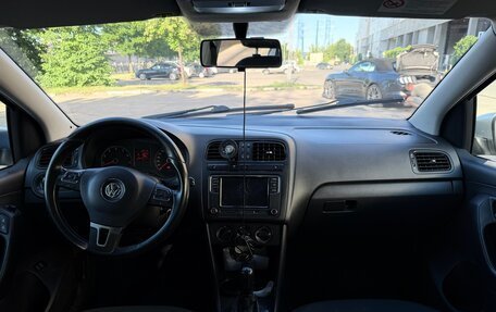 Volkswagen Polo VI (EU Market), 2012 год, 550 000 рублей, 17 фотография