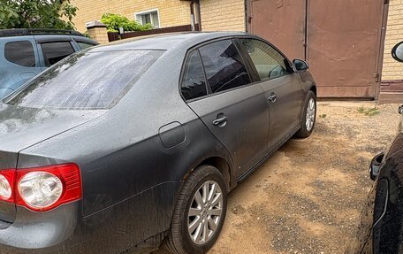 Volkswagen Jetta VI, 2008 год, 550 000 рублей, 2 фотография