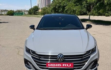 Volkswagen Passat CC, 2021 год, 3 800 000 рублей, 3 фотография