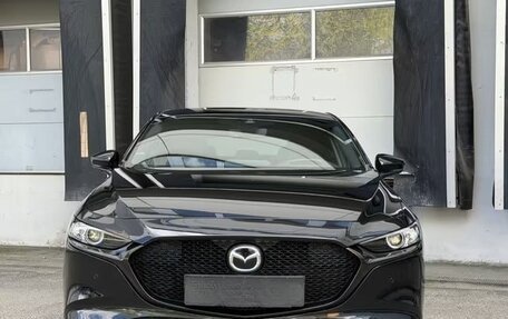 Mazda 3, 2023 год, 1 290 666 рублей, 2 фотография